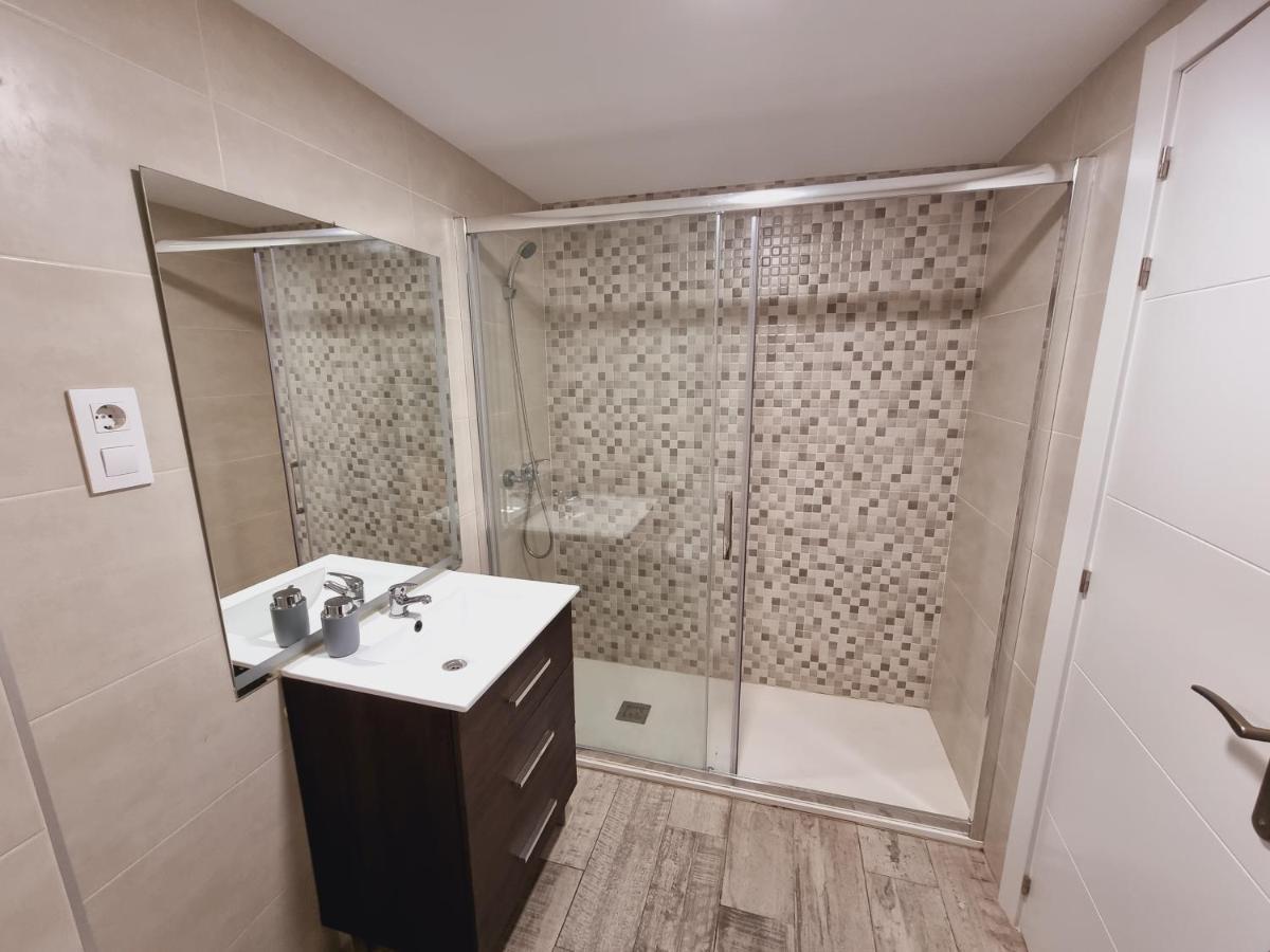 C Zaragoza Junto Playa 100M Apartment Салоу Екстериор снимка
