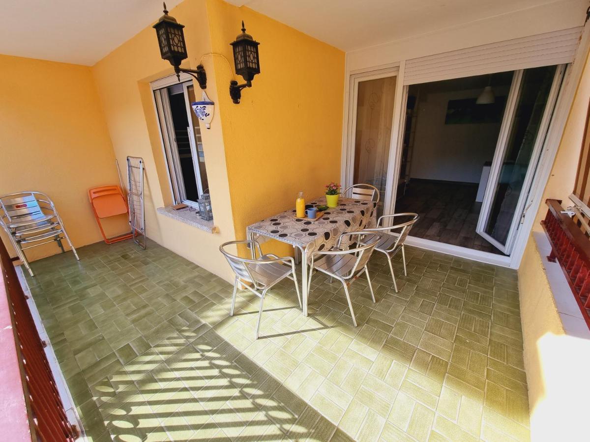 C Zaragoza Junto Playa 100M Apartment Салоу Екстериор снимка